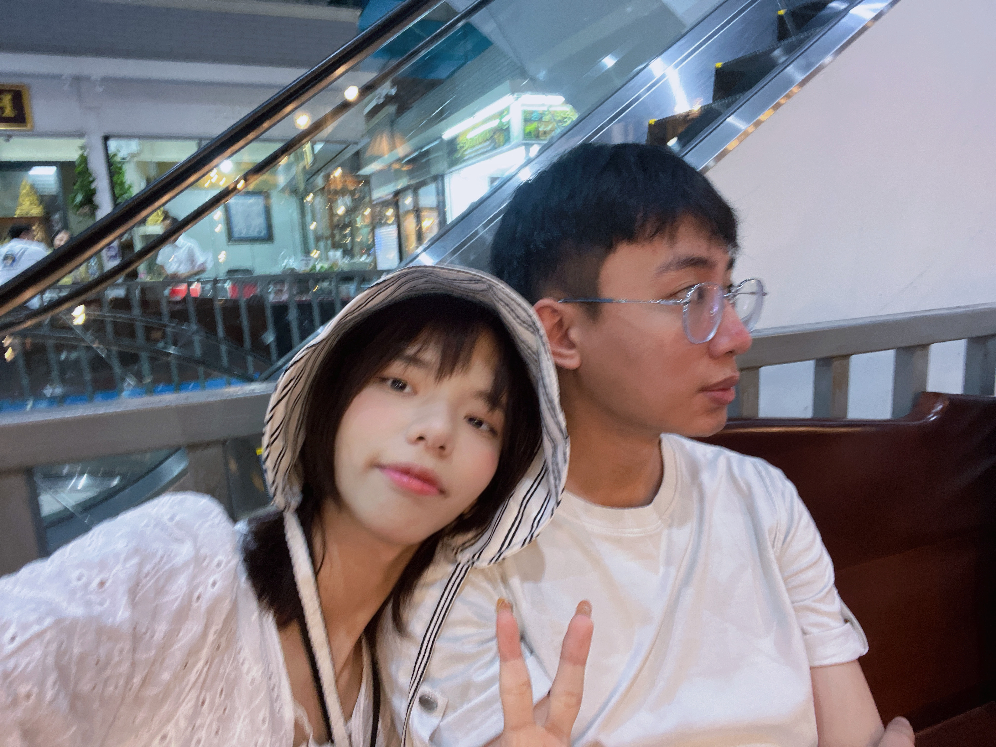 Kỷ niệm 4